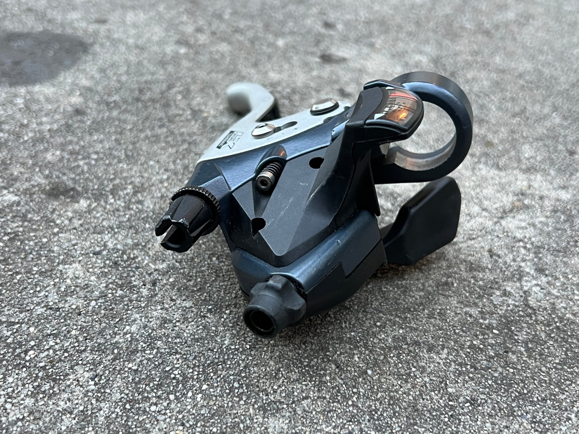 Shimano Deore LX ST-M570 9 Speed Right Rear Brake and Shifter Combo V Brake MTB