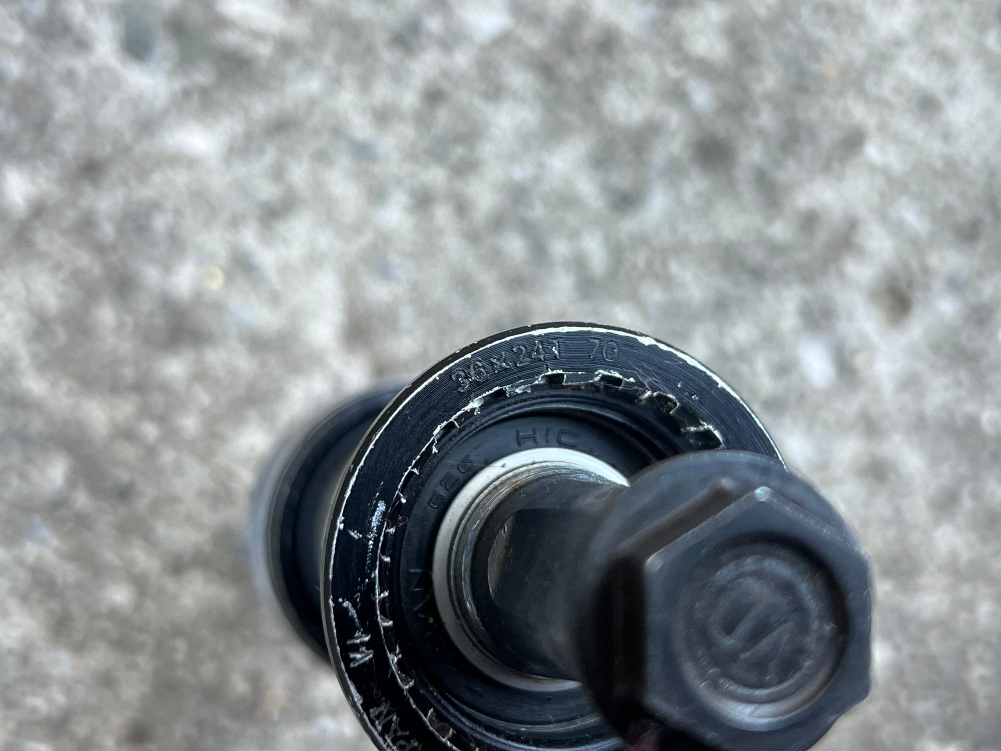 Shimano BB-UN72 ITALIAN THREAD Bottom Bracket 70x115mm 36x24 Vintage Road