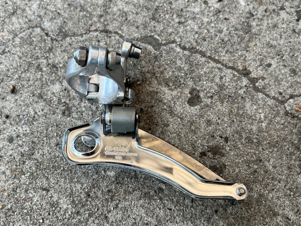 Shimano Deore XT FD-M700 Deerhead Front Derailleur 28.6mm Bottom Pull Triple Vintage MTB