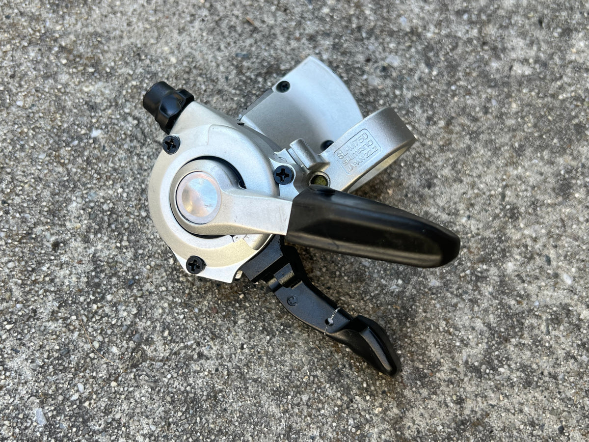 Shimano Deore XT SL-M750 9 Speed Right Rear Trigger Shifter Vintage MTB