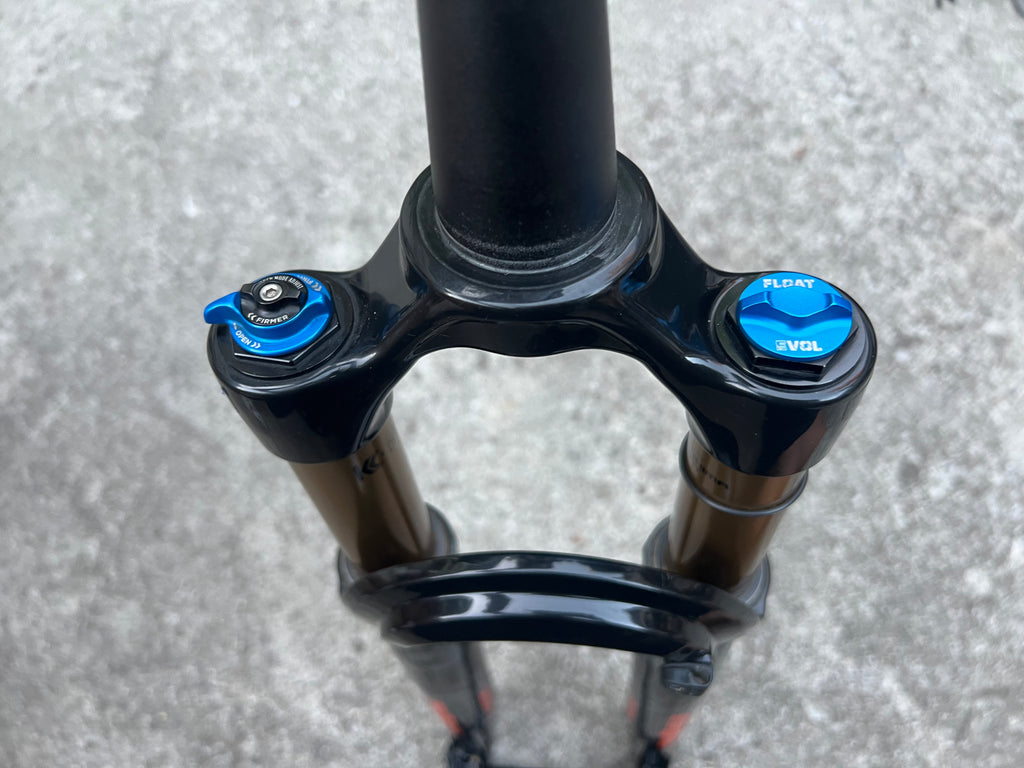 FOX 34 Float Factory 29” FIT4 100mm Step Cast Fork 15x110 Kashima 29er XC MTB Tapered