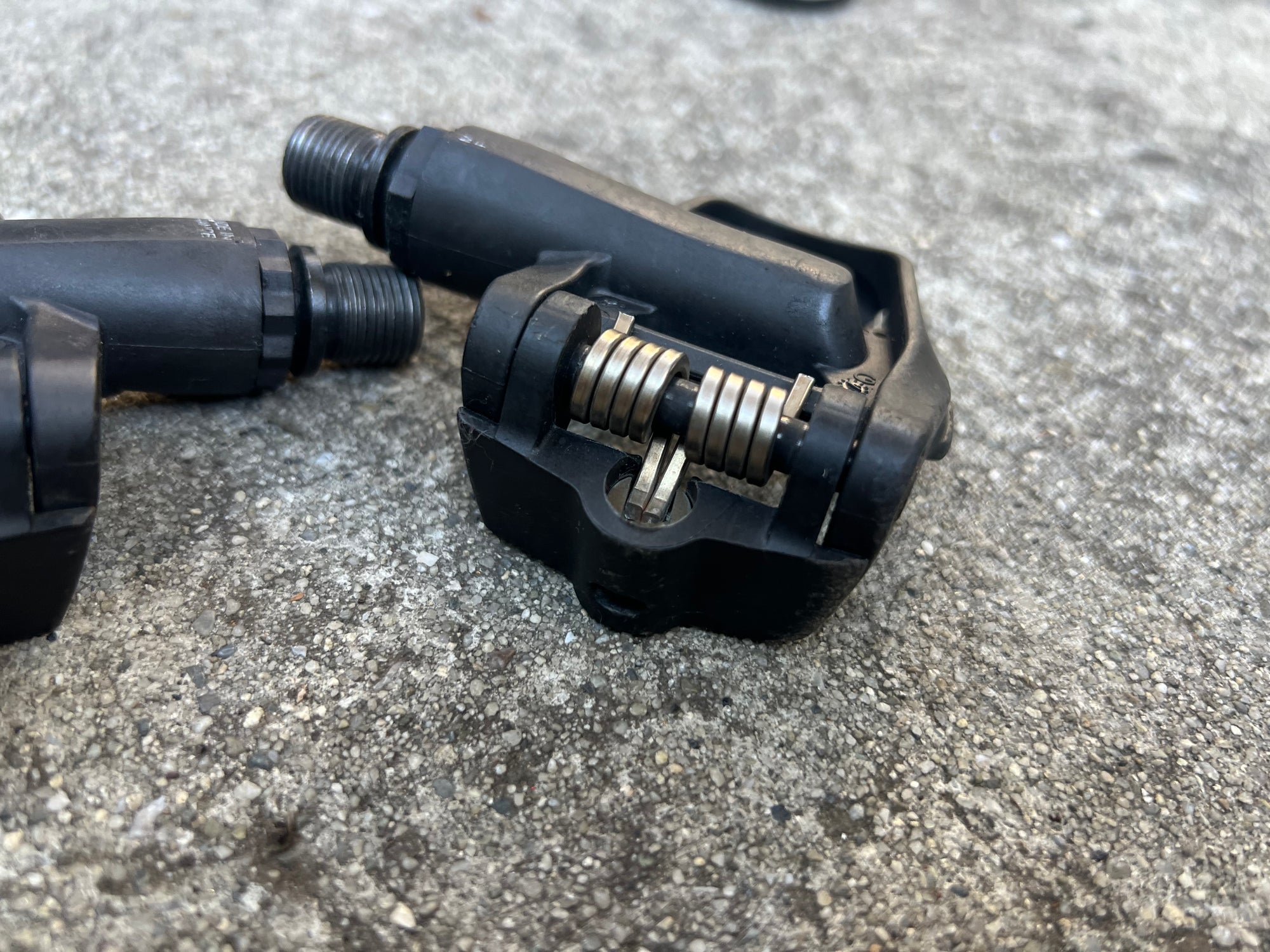 READ Look KEO 2 MAX Clipless Pedals Road Bike Black Cycling Tri