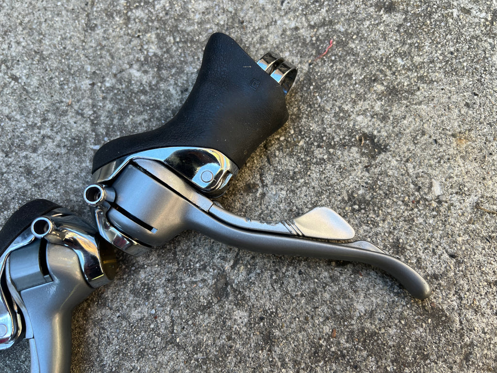 Shimano Ultegra 600 ST-6400 2x8 Speed Road Bike Shifters Brifters Brake Levers
