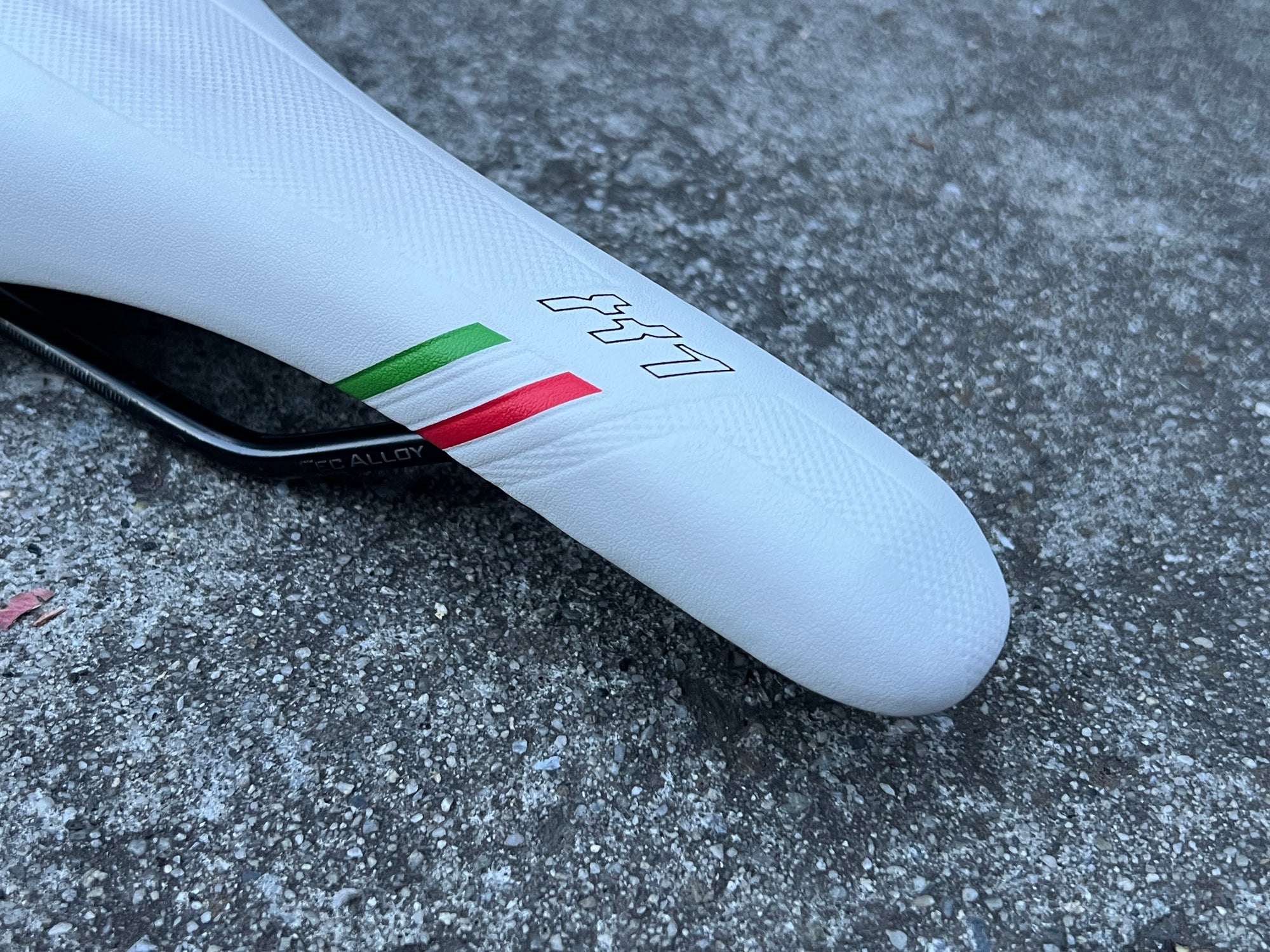 Colnago X1 Saddle 285x130mm Road Bike Racing White Italy Vintage Italian