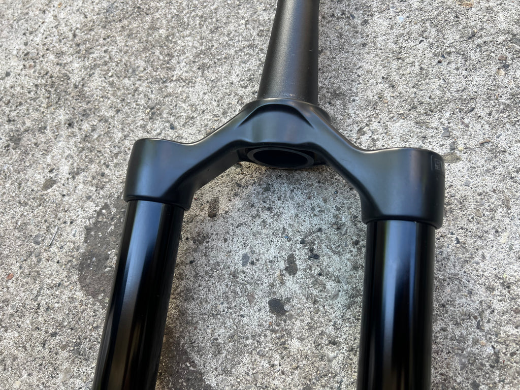 FOX 34 Float Elite 130mm 29er Uppers Stanchions Black 7” Long Tapered Steerer MTB
