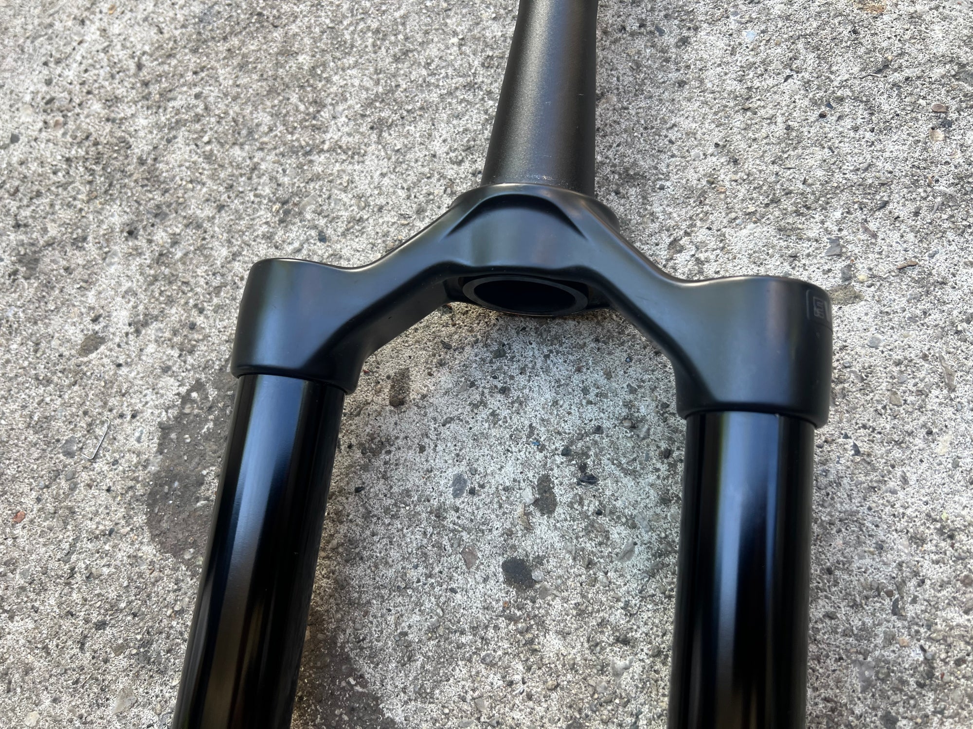 FOX 34 Float Elite 130mm 29er Uppers Stanchions Black 7” Long Tapered Steerer MTB