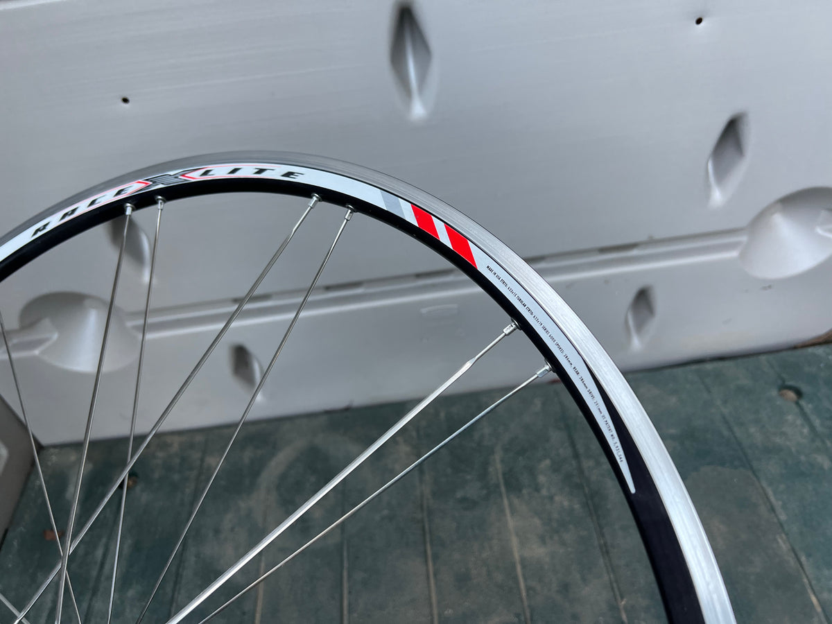 Bontrager Race Lite 700c Clincher 8/9/10 Speed Road Black Wheelset Wheels 130