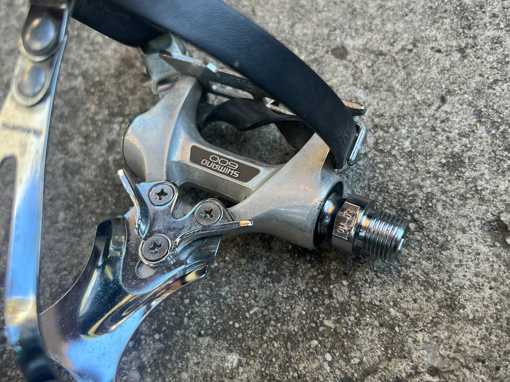 Shimano 600 PD-6207 Toe Clip Pedals Vintage Road Bike Touring Size M Retro