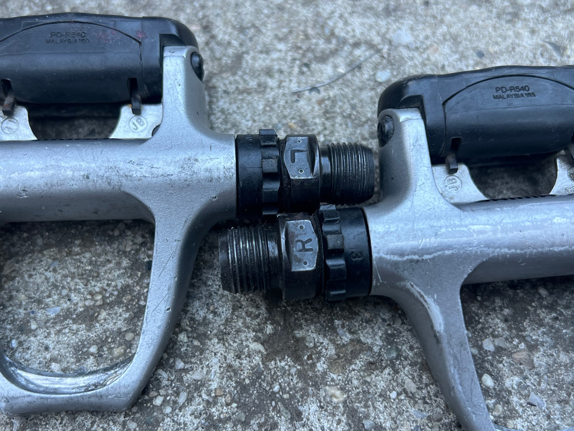 Shimano PD-R540 SPD-SL Clipless Pedals Road Touring Bike Silver Cycling