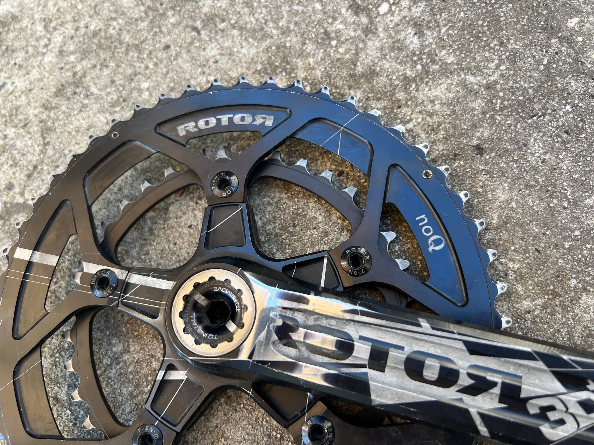 Rotor 3D+ Double Crankset 36/52T BB30 175mm Black Road Bike