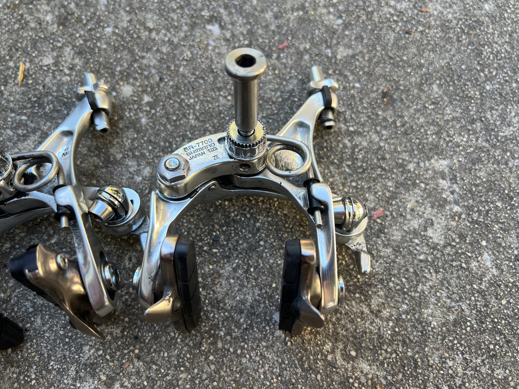 Shimano Dura Ace BR-7700 Dual Pivot Front & Rear Brakes Brake Calipers Set Pair