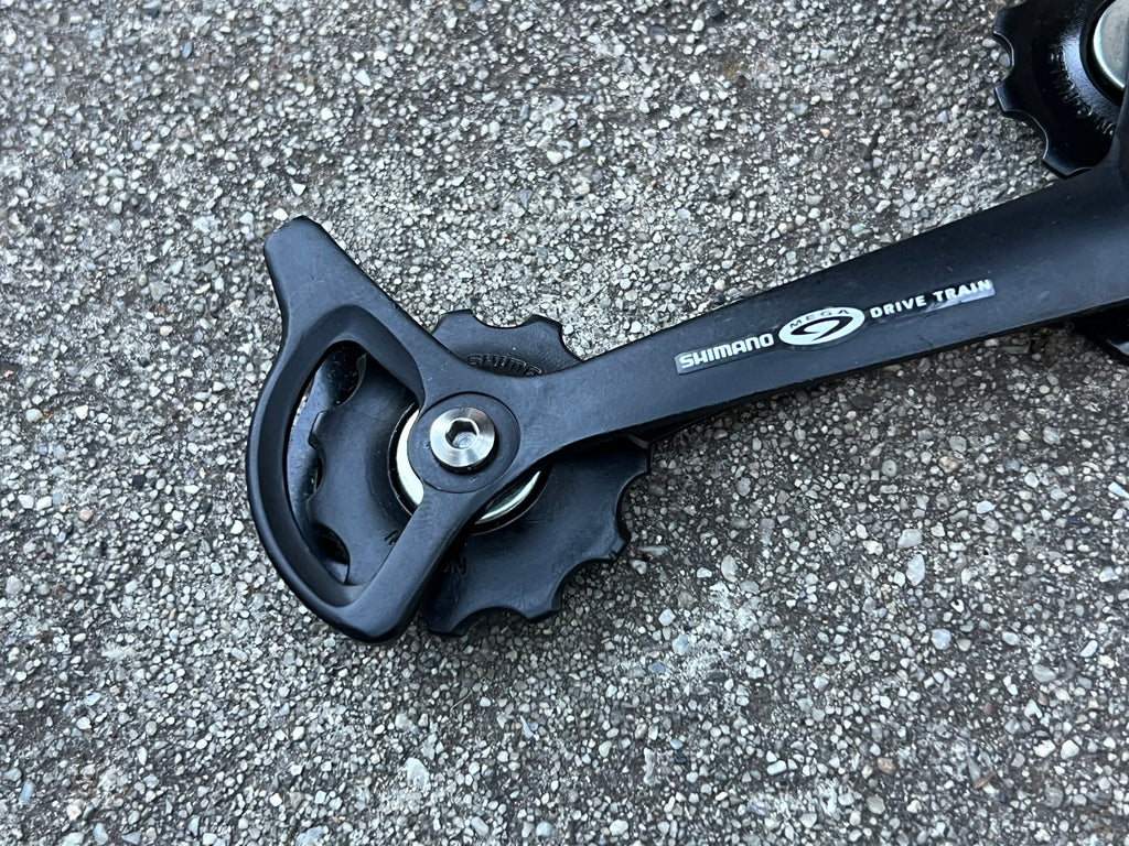 NOS NEW Shimano Deore RD-M530 9 Soeed Long Cage SGS Rapid Rise Rear Derailleur