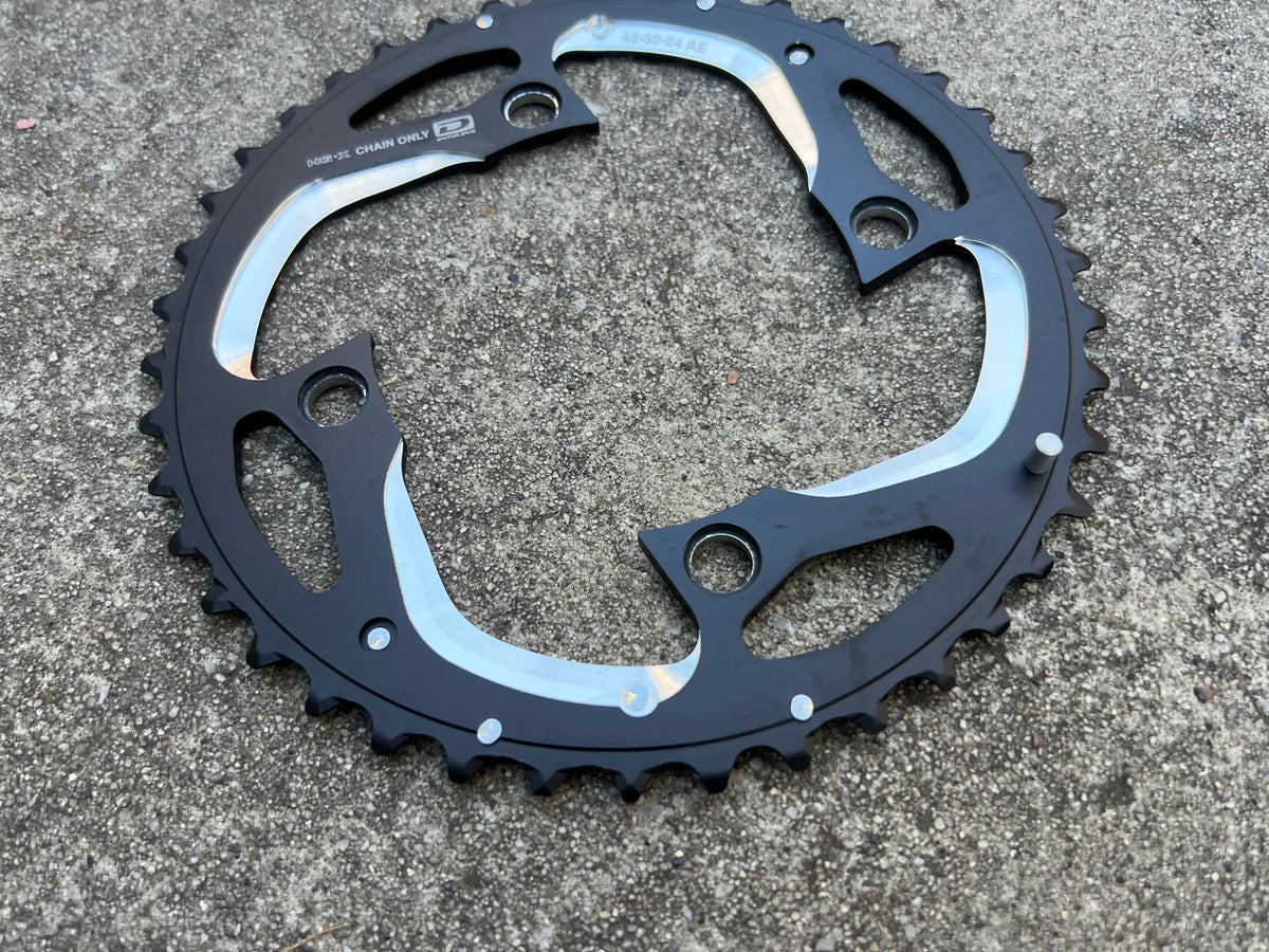 NEW Shimano 42T 104 BCD 4 Bolt HGX DYNA SYS Triple Big Outer Deore XT 10 Speed Chainring