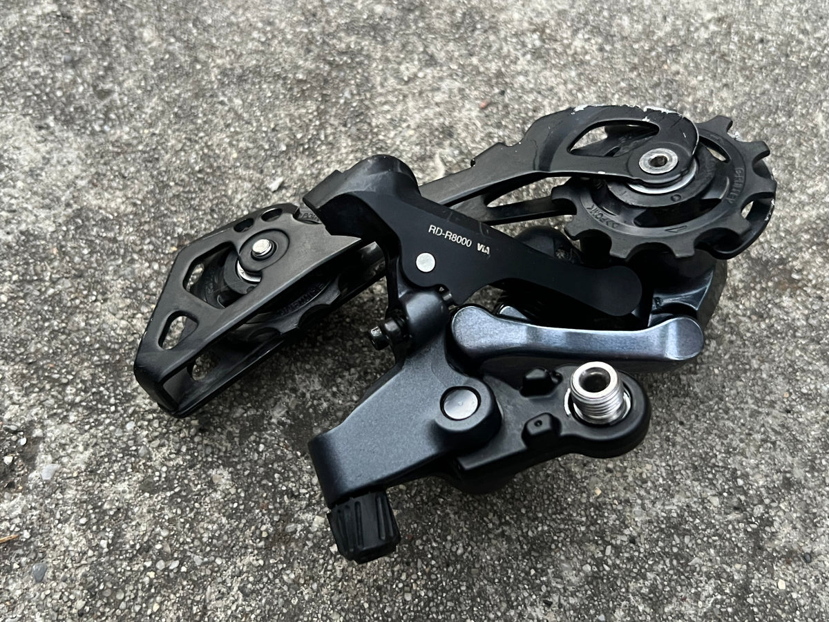 Shimano Ultegra RD-R8000 11 Speed GS Medium Cage Rear Derailleur 30T Max
