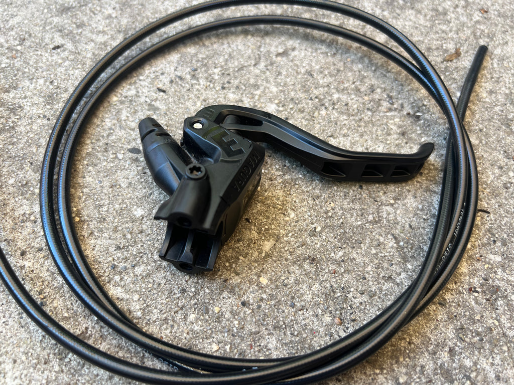 FOR PARTS Magura MT 30 Thirty Brake Lever and Hose MTB Mountain Bike Black