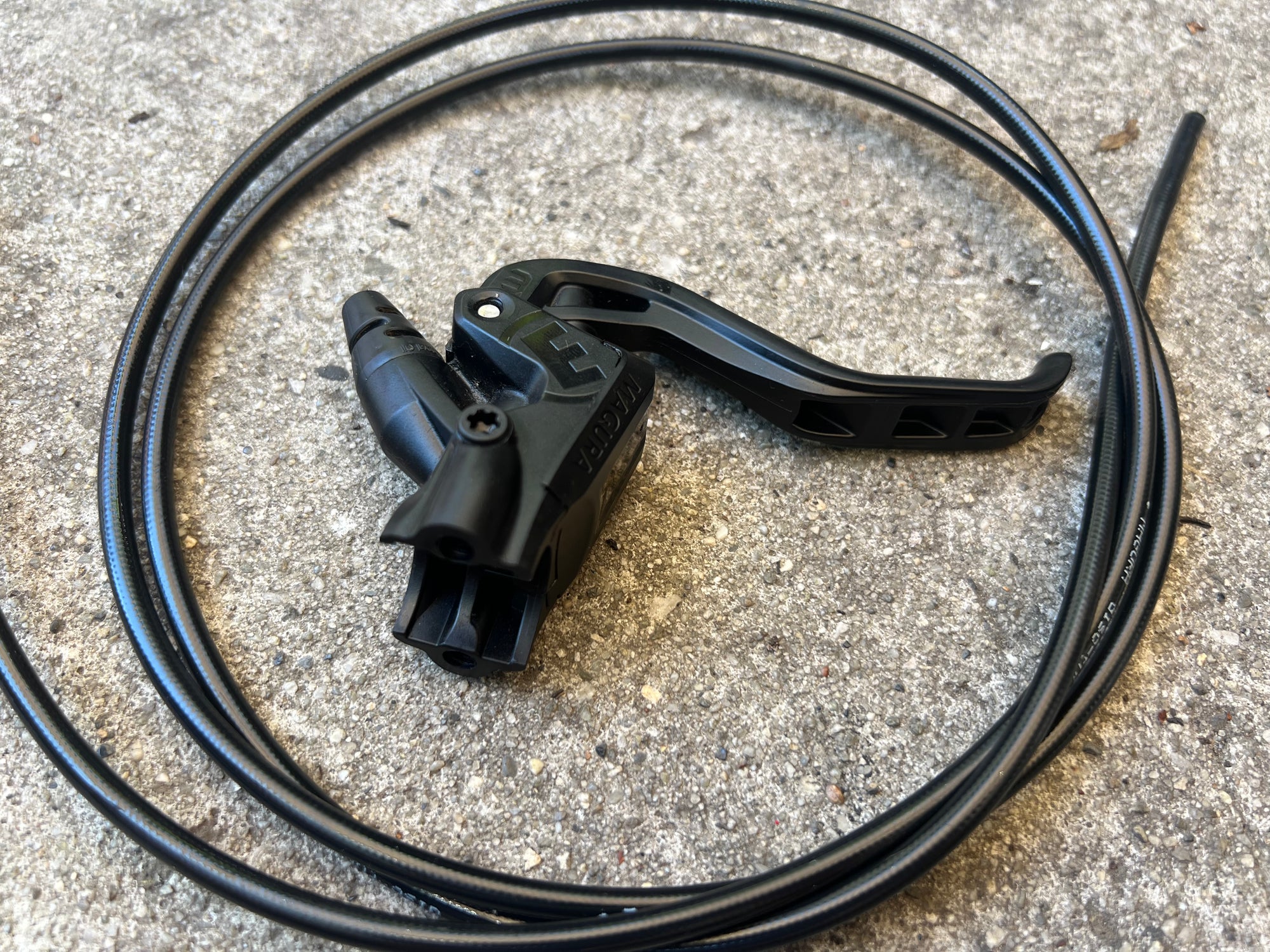 FOR PARTS Magura MT 30 Thirty Brake Lever and Hose MTB Mountain Bike Black