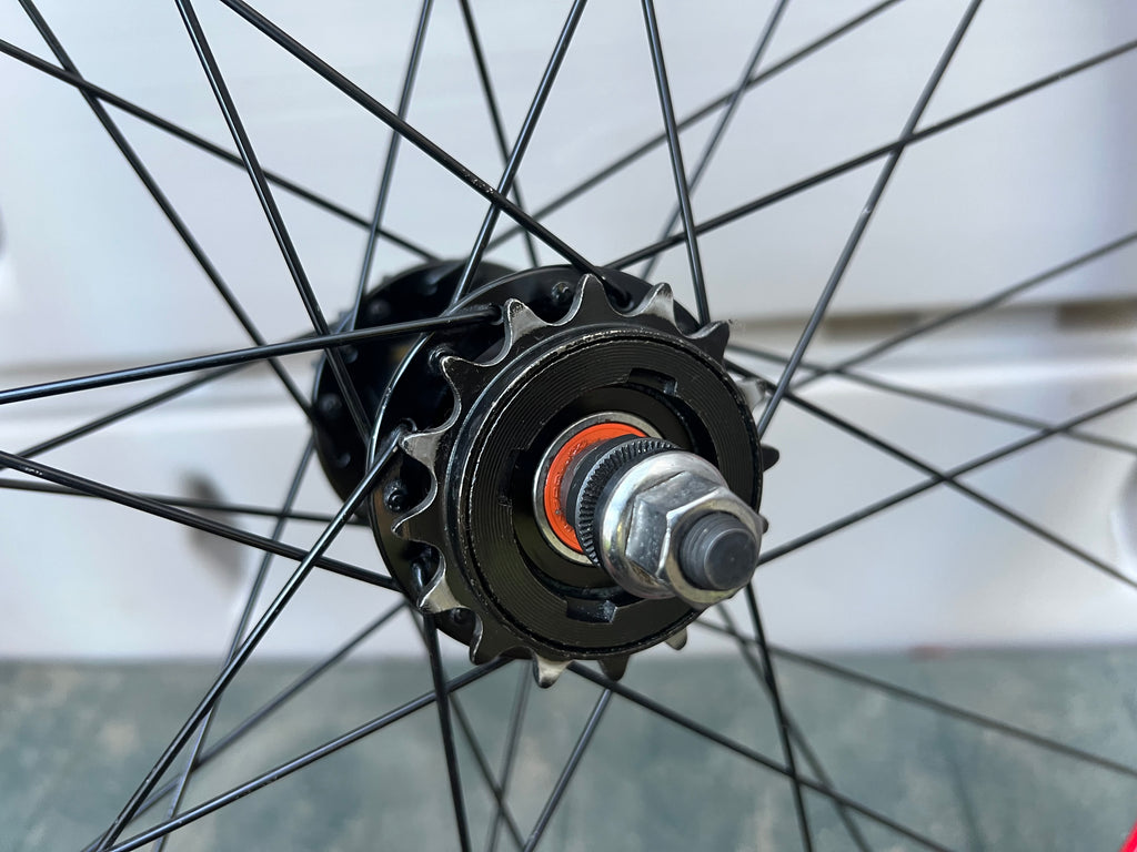 Formula Red 700c Track Fixie Flip Flop Wheelset 100/120 16T 32 Spoke Black