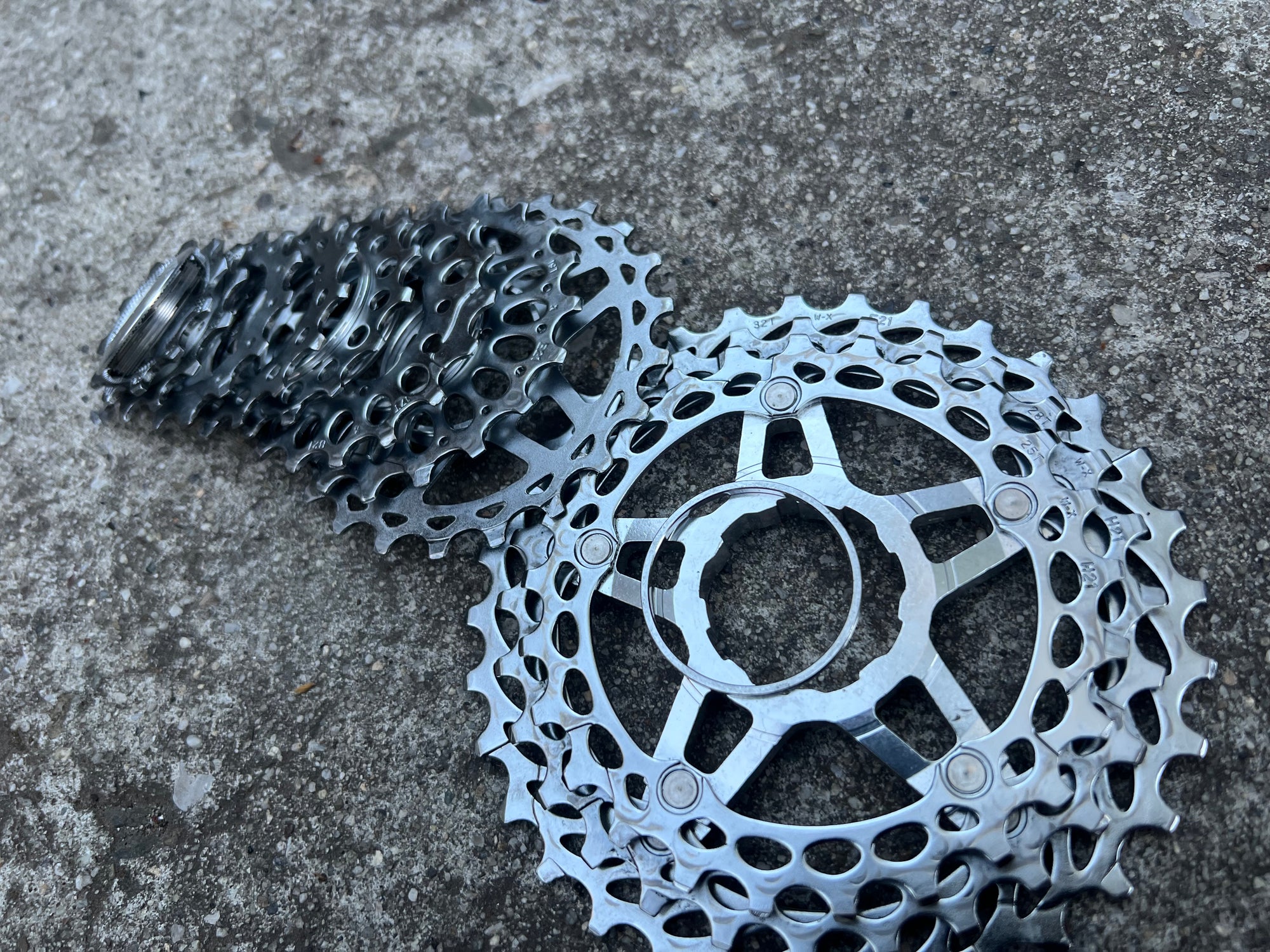 SRAM PG1170 11-32T 11 Speed Cassette Road Gravel Bike Silver Cycling
