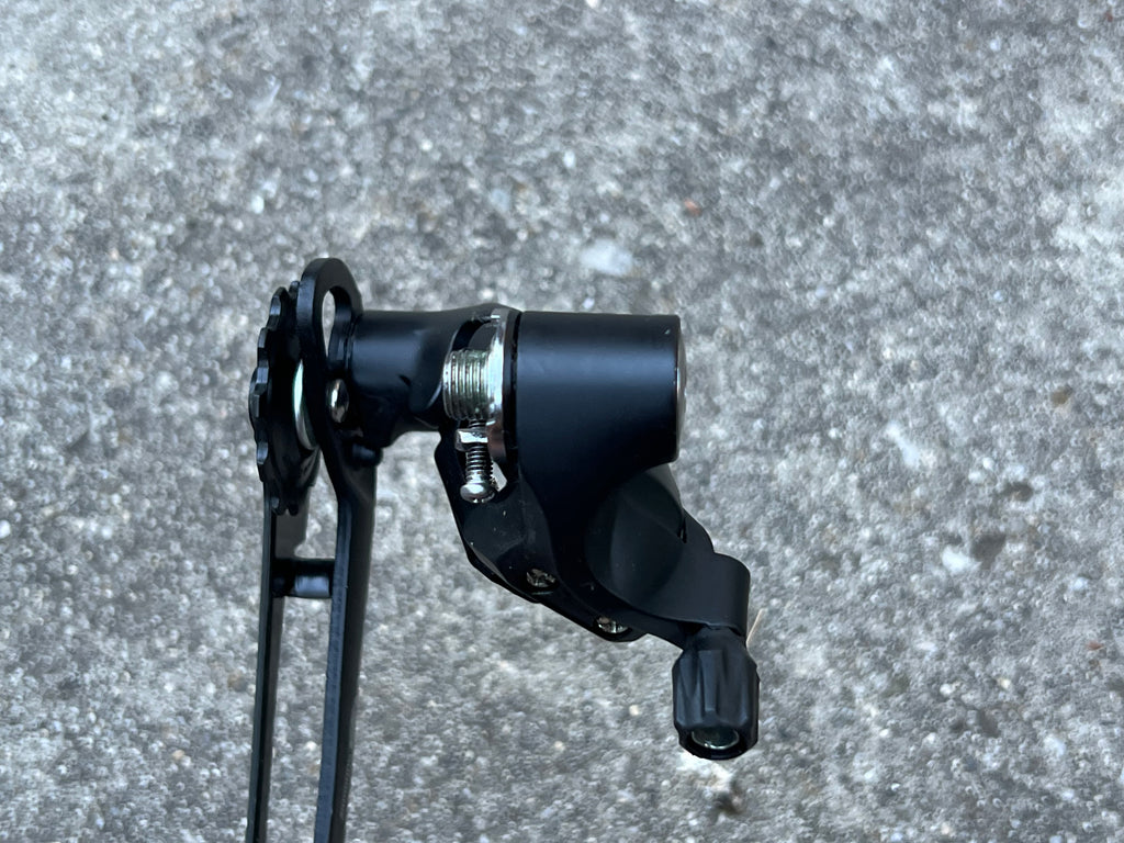 NOS NEW Shimano Deore RD-M530 9 Soeed Long Cage SGS Rapid Rise Rear Derailleur