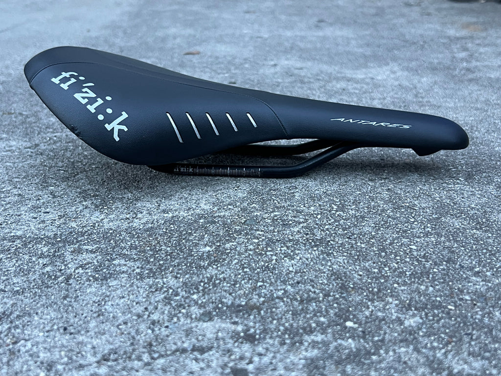 Fizik Antares Saddle 275x140mm Road Bike Gravel Racing Cycling R5 213g