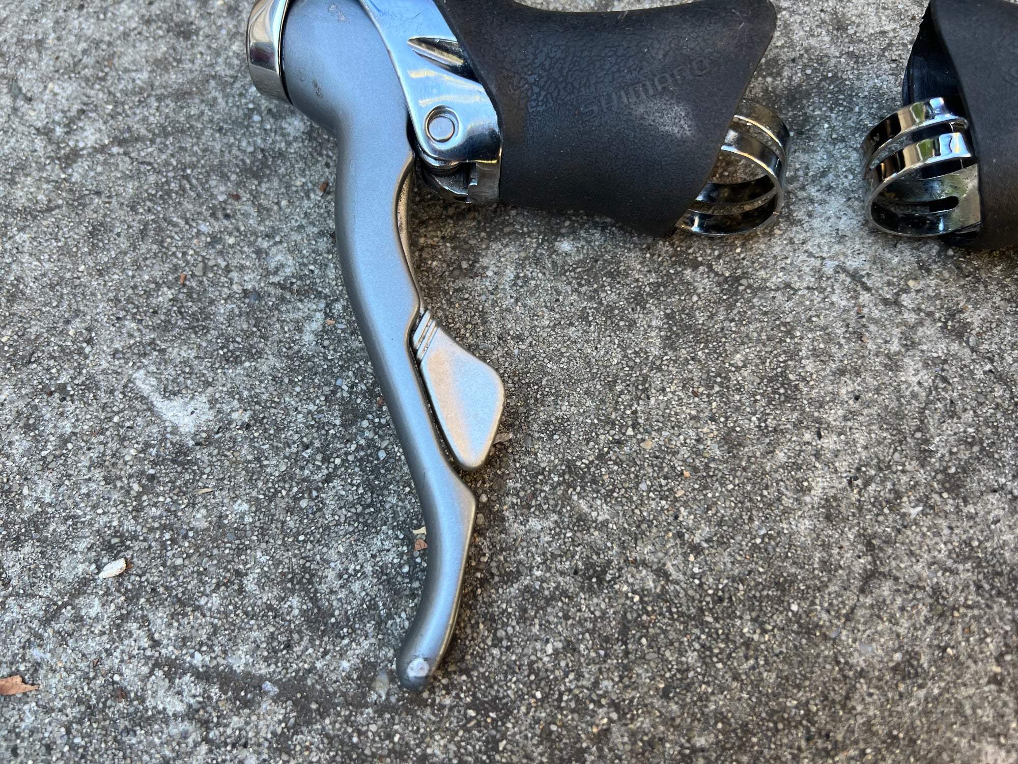 Shimano Ultegra 600 ST-6400 2x8 Speed Road Bike Shifters Brifters Brake Levers
