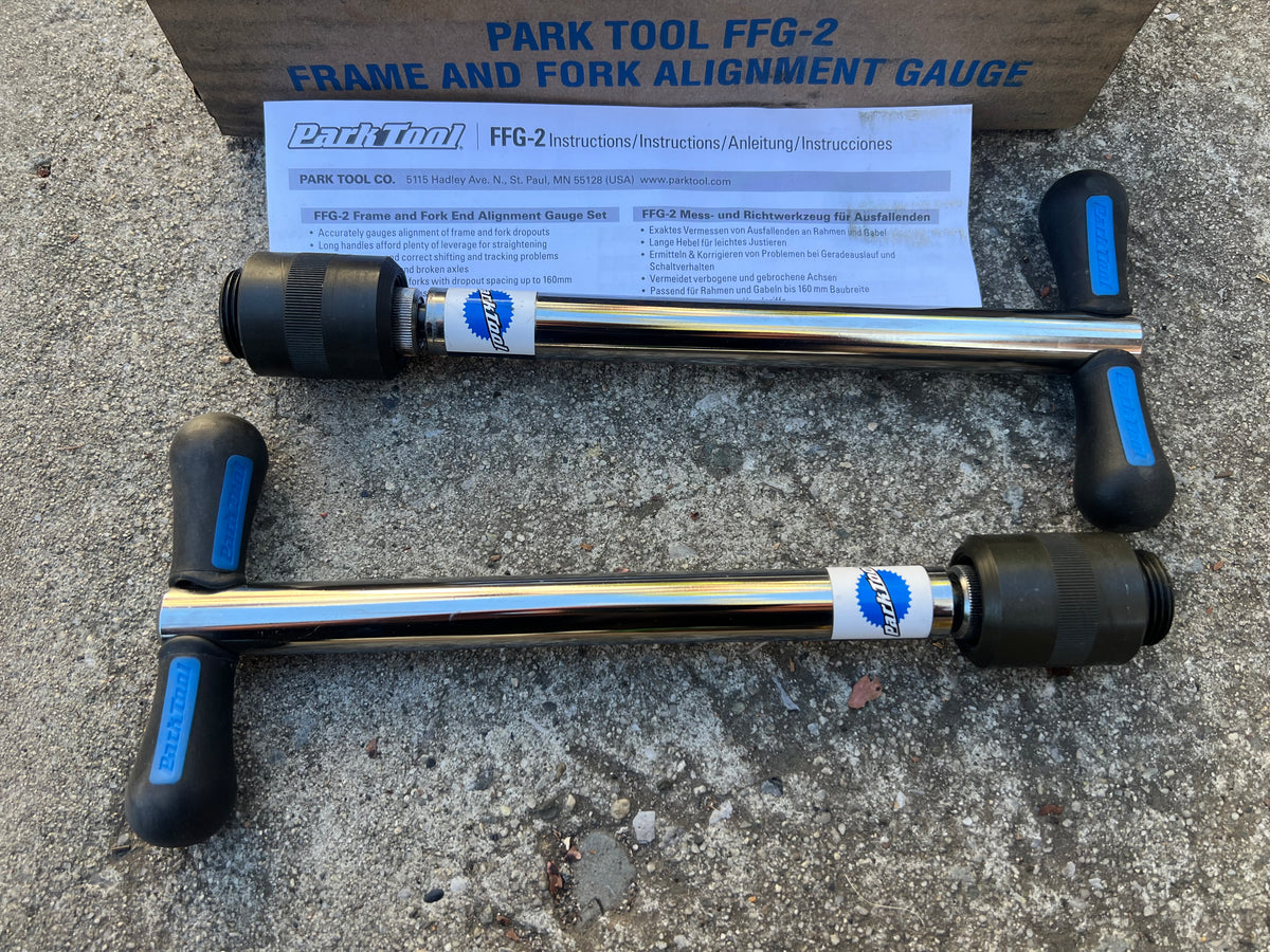 NEW Park Tool FFG-2 Frame and Fork Dropout Alignment Gauge Set NOS