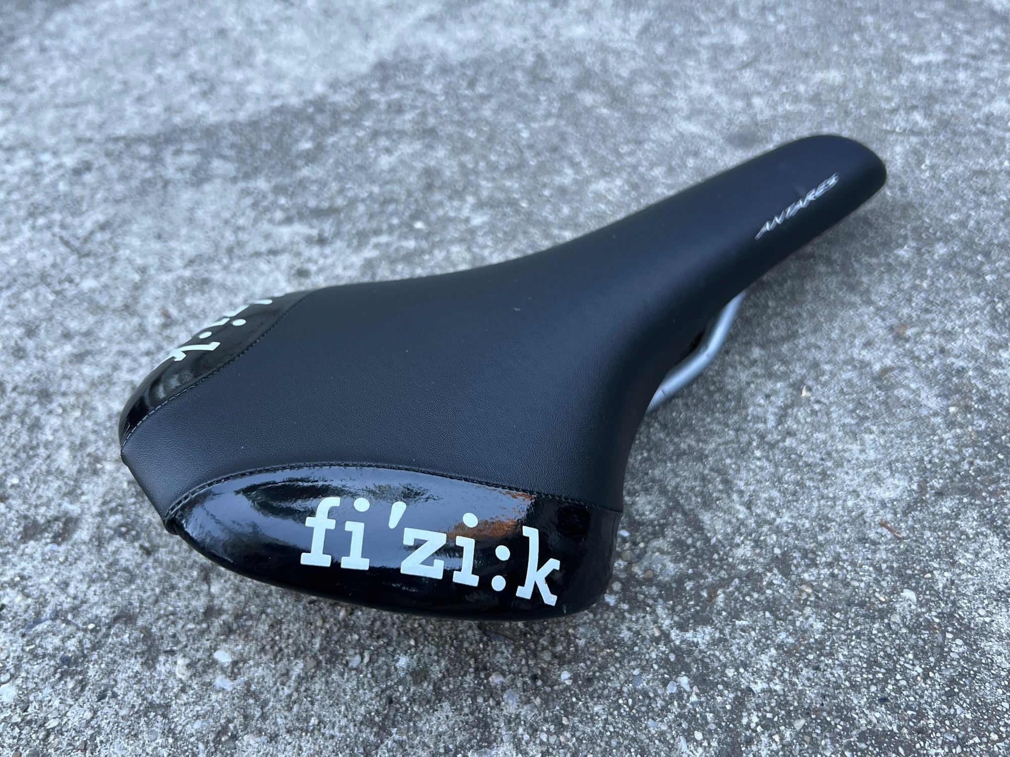 Fizik Antares Saddle 270x135mm Road Gravel Bike Cycling Black Manganese Rail