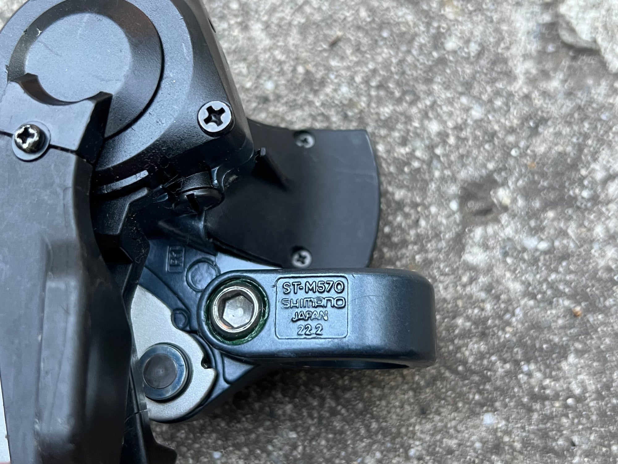 Shimano Deore LX ST-M570 9 Speed Right Rear Brake and Shifter Combo V Brake MTB