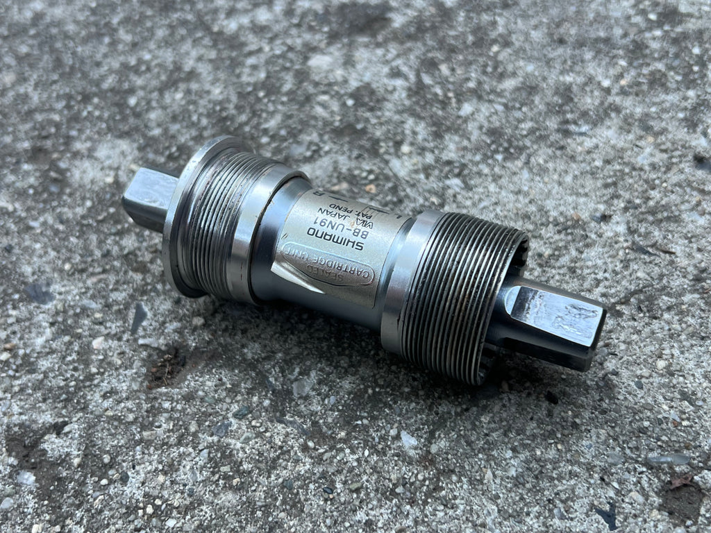 Shimano XTR BB-UN91 113mm English Square Taper Bottom Bracket Vintage MTB