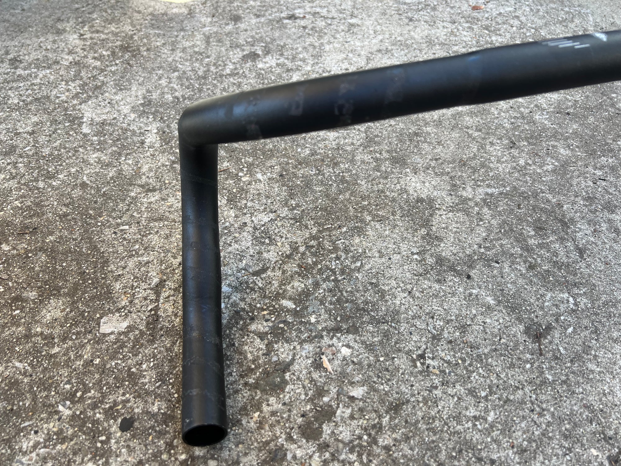 Salsa Moto Ace Bell Lap 26.0x460mm Flared Aluminum Black Drop Bars Road