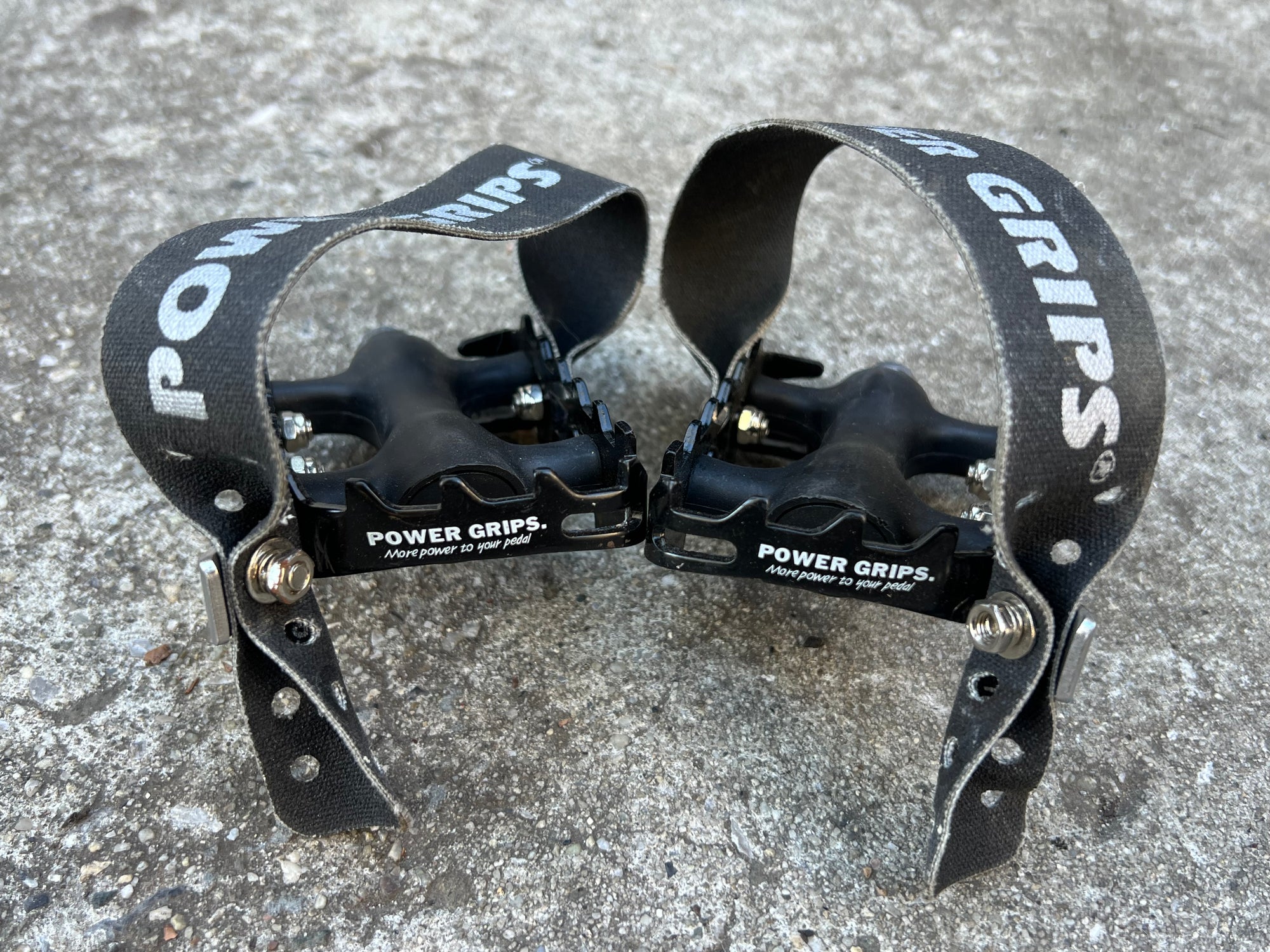 MINT Power Grips Toe Strap Platform Pedals MTB Mountain Bike Black