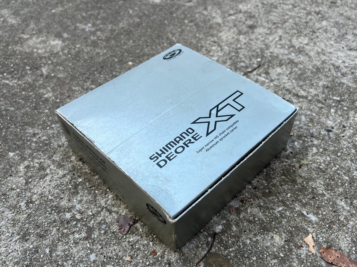 NOS NEW Shimano Deore XT CS-M750 11-32T 9 Speed Cassette Vintage MTB