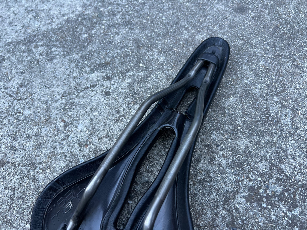 Selle San Marco Aspide Saddle 270x125mm Narrow 183g Road Bike Cycling Black