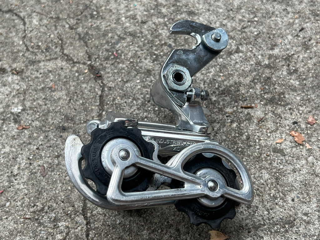 Suntour Cyclone MK1 5 Speed Silver Road Short Cage Vintage Rear Derailleur w Claw
