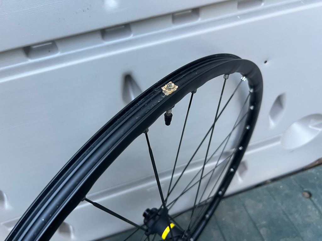 Mavic Ksyrium Elite UST 700c Tubeless Wheelset Disc Black XDR 12x100/142mm