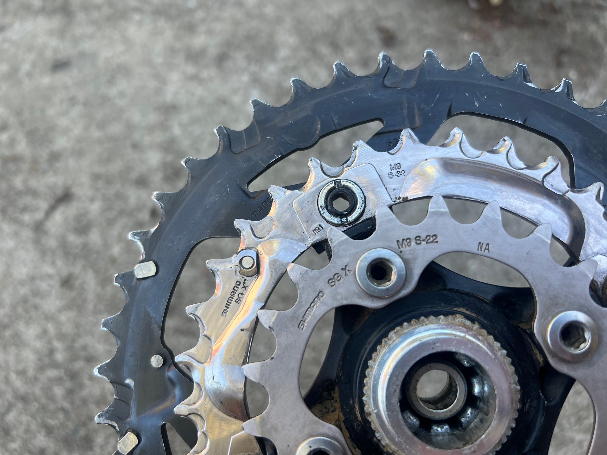 Shimano Deore XT FC-M752 Octalink V2 175mm 22-32-44 Triple MTB Crankset
