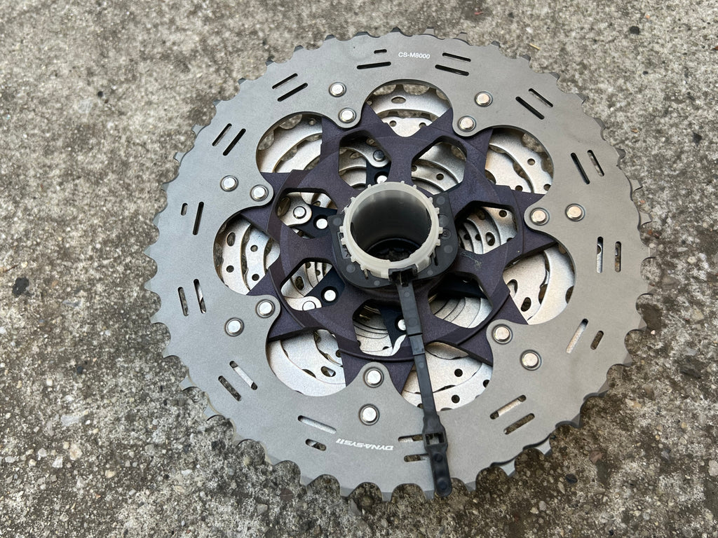 NEW Shimano Deore XT 11 Speed 11-42T CS-M8000 Cassette MTB Mountain Bike