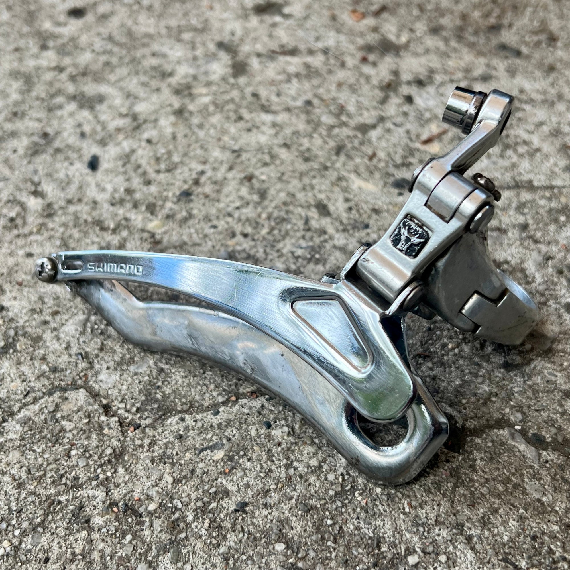 Shimano Deore XT FD-M700 Deerhead Front Derailleur 28.6mm Bottom Pull Triple Vintage MTB