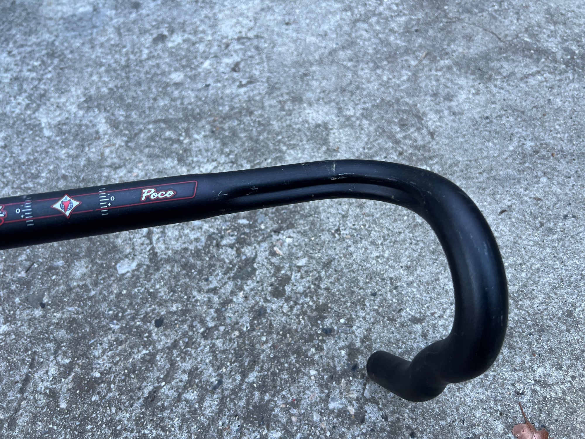 Salsa Poco 360mm 36cm 26.0 Black Road Bike Short Narrow Drop Bars