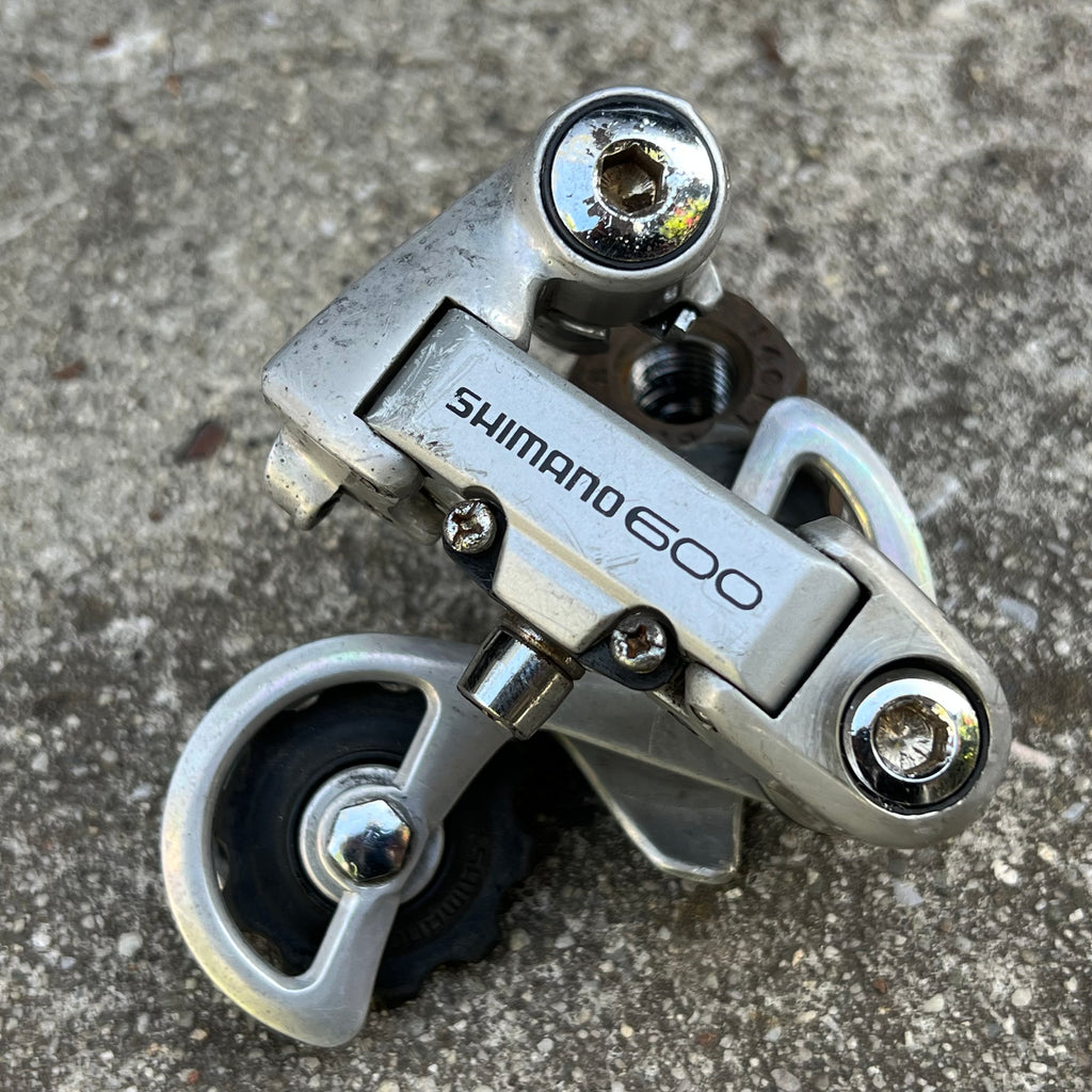 Shimano 600 RD-6207 6 Speed Short Cage Friction Silver Vintage Rear Derailleur