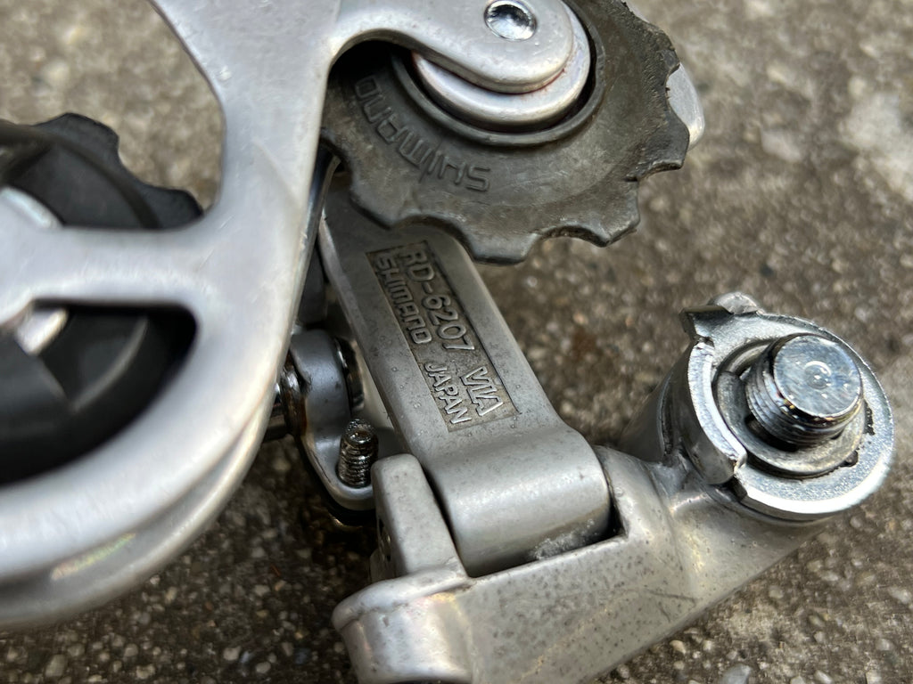 Shimano 600 RD-6207 6 Speed Short Cage Friction Silver Vintage Rear Derailleur